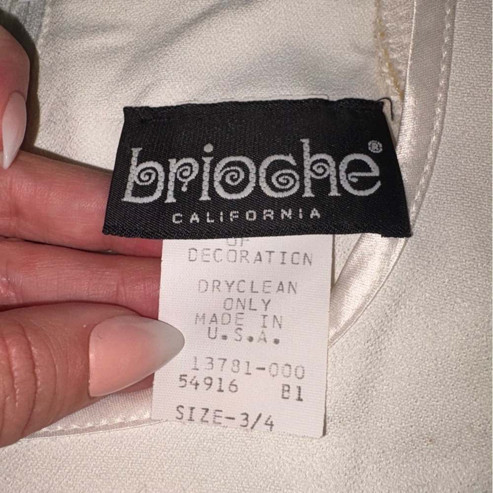 VTG Brioche California White Short Sleeve Dress w/ Rosette & Lace Trim - Picture 4 of 12